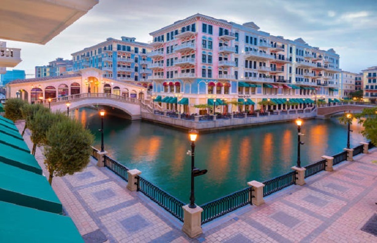 <span style="font-weight: bold;">Qanat Quartier</span>